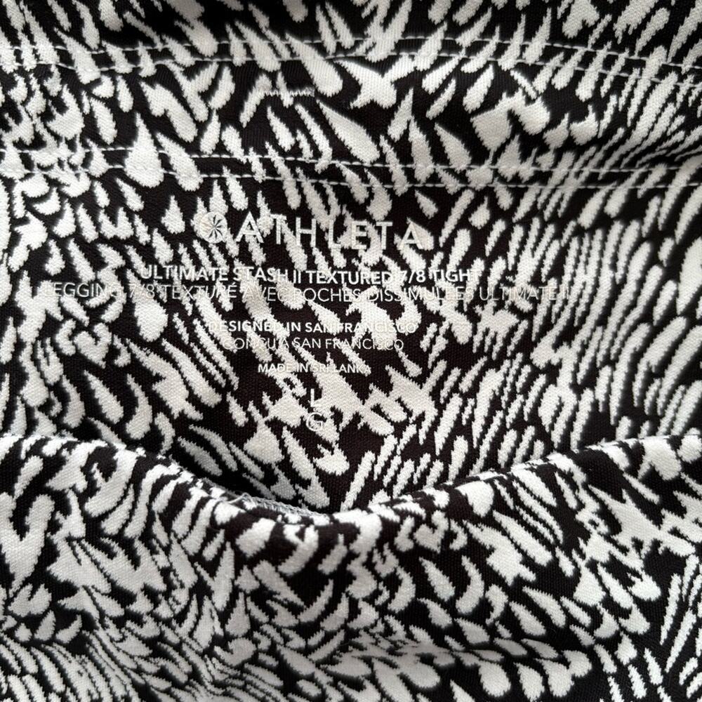 Athleta Ultimate Stash II Textured 7/8 Leggings SZ L Black White Activewear - Picture 7 of 10